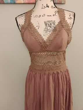 Lace-Trim Mauve Boho Maxi Dress